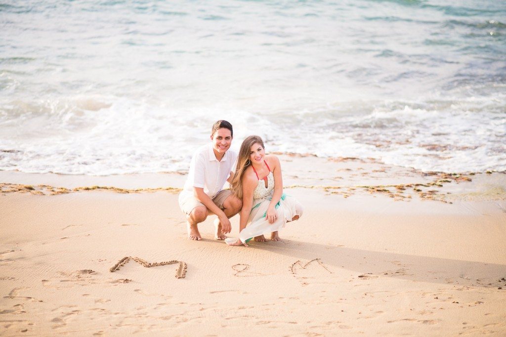 Beach Engagement Session at Villa Montana Resort Isabela, by Puerto Rico Destination Wedding Photographer (1)