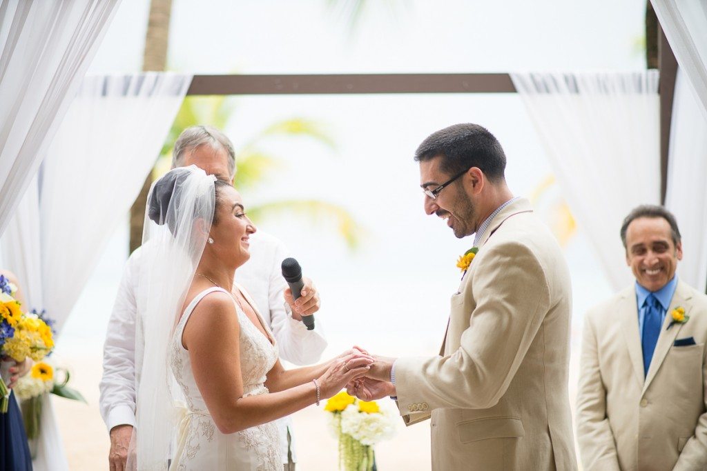 Puerto Rico Destination Wedding Photography at Courtyard by Marriott Isla Verde (45)