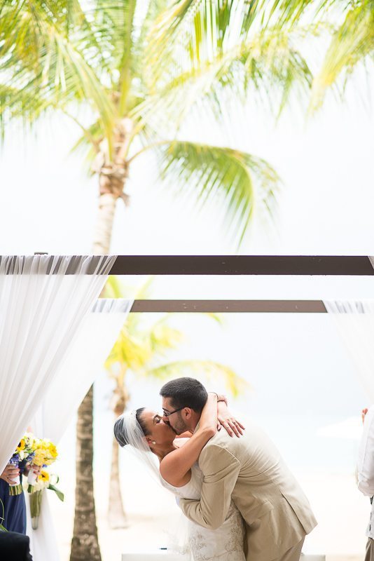 Puerto Rico Destination Wedding Photography at Courtyard by Marriott Isla Verde (43)