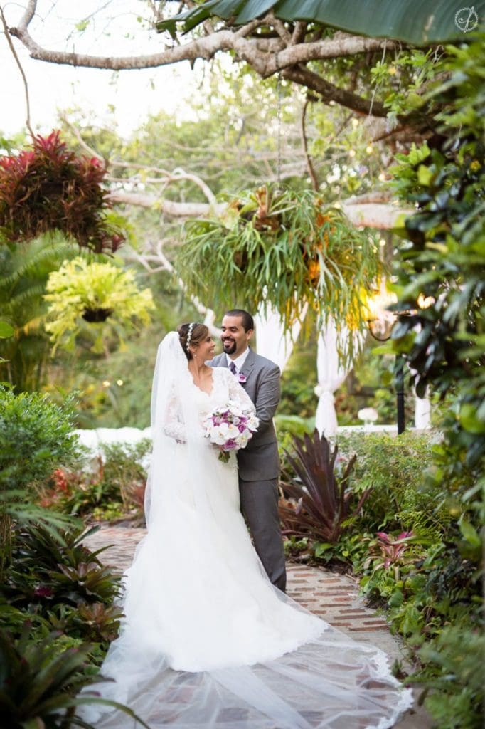 La boda de Sheila y Jorge en Jardines del Castillo en Trujillo Alto por Camille Fontanez fotografa de bodas en Puerto Rico