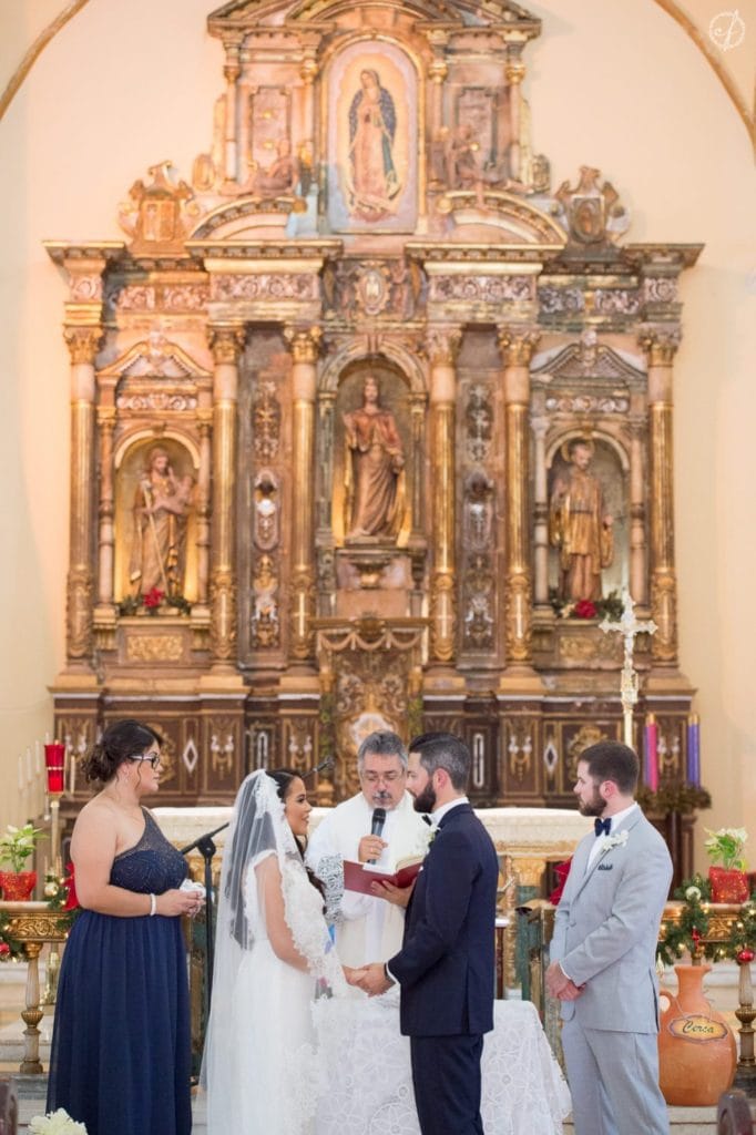 Ceremonia y fotos de boda en Catedral en la Plaza de Ponce