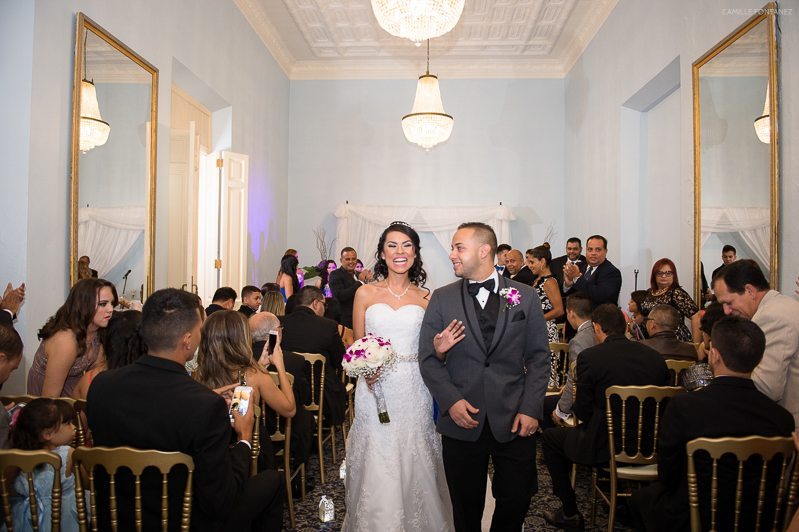 Camille Fontanez, fotografa de bodas en Puerto Rico captura la boda de Jeannette y Darick en el Antiguo Casino de Ponce