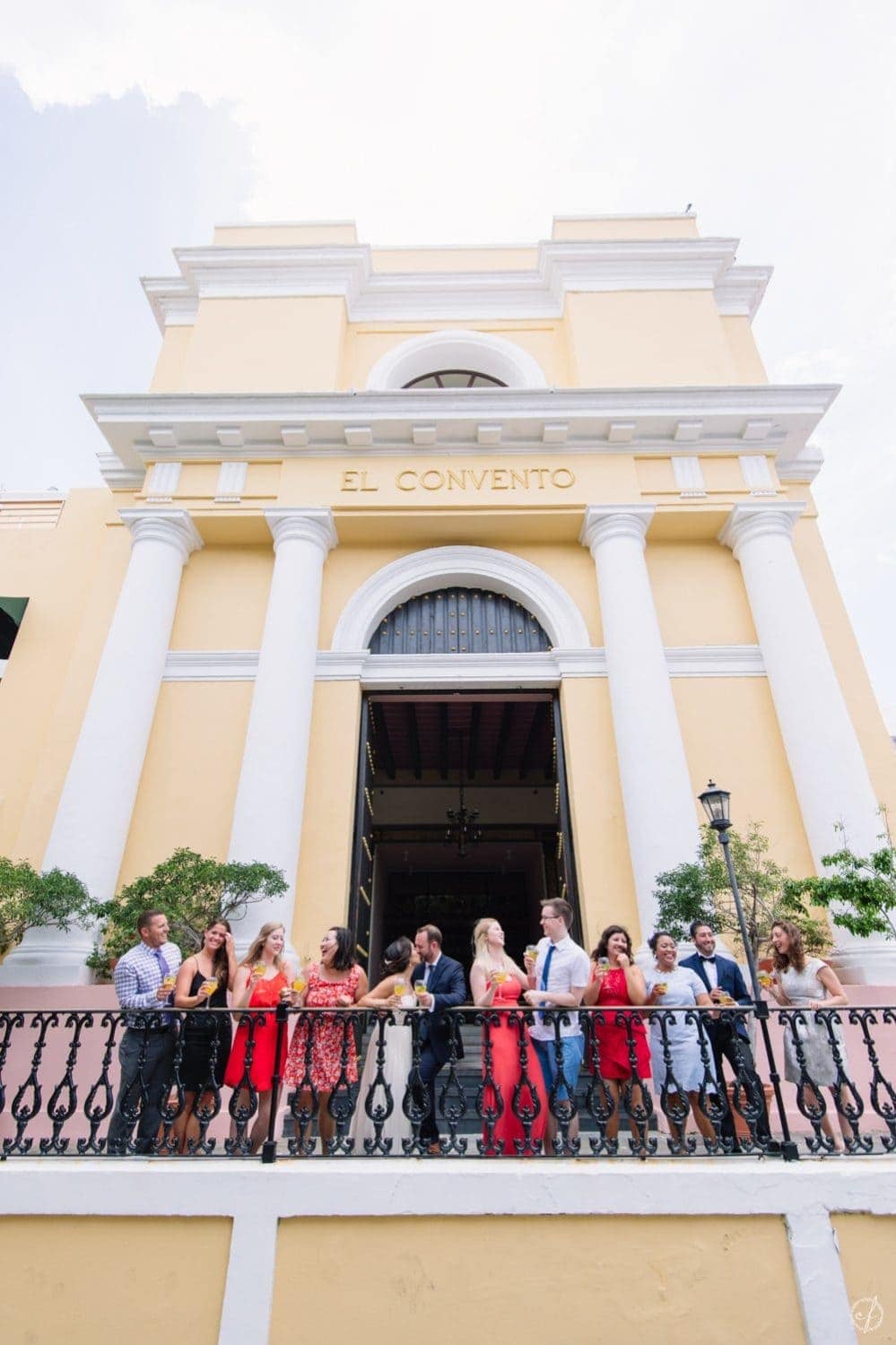 Brunch wedding at Hotel El Convento in Old San Juan by Puerto Rico wedding photographer Camille Fontanez