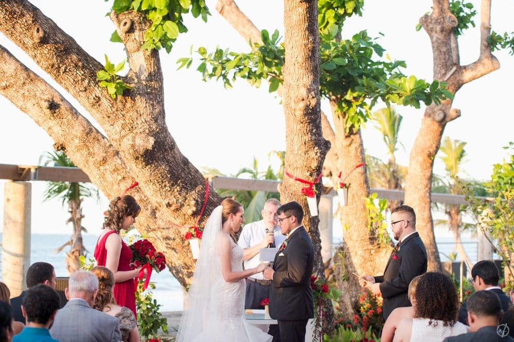 Puerto Rico Photographer Camille Fontanez captures a destination beach wedding at Vivo Beach Club