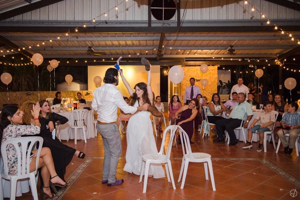 fotografia de bodas en Hacienda Munoz, San Lorenzo por Camille Fontanez, fotografa de bodas en Puerto Rico