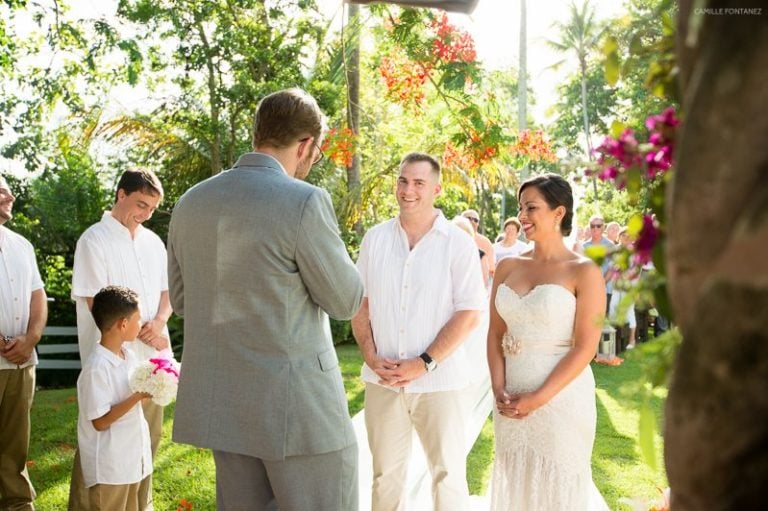 Micaela and William married in Hacienda Siesta Alegre, located in the Caribbean Island of Puerto Rico