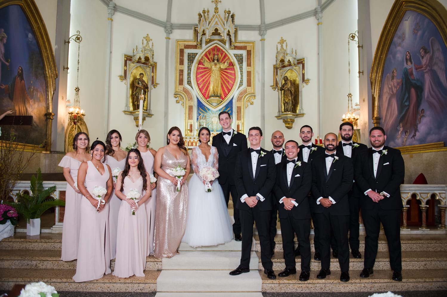 fotos de ceremonia de bodas en Parroquia San Jorge en San Juan Puerto Rico