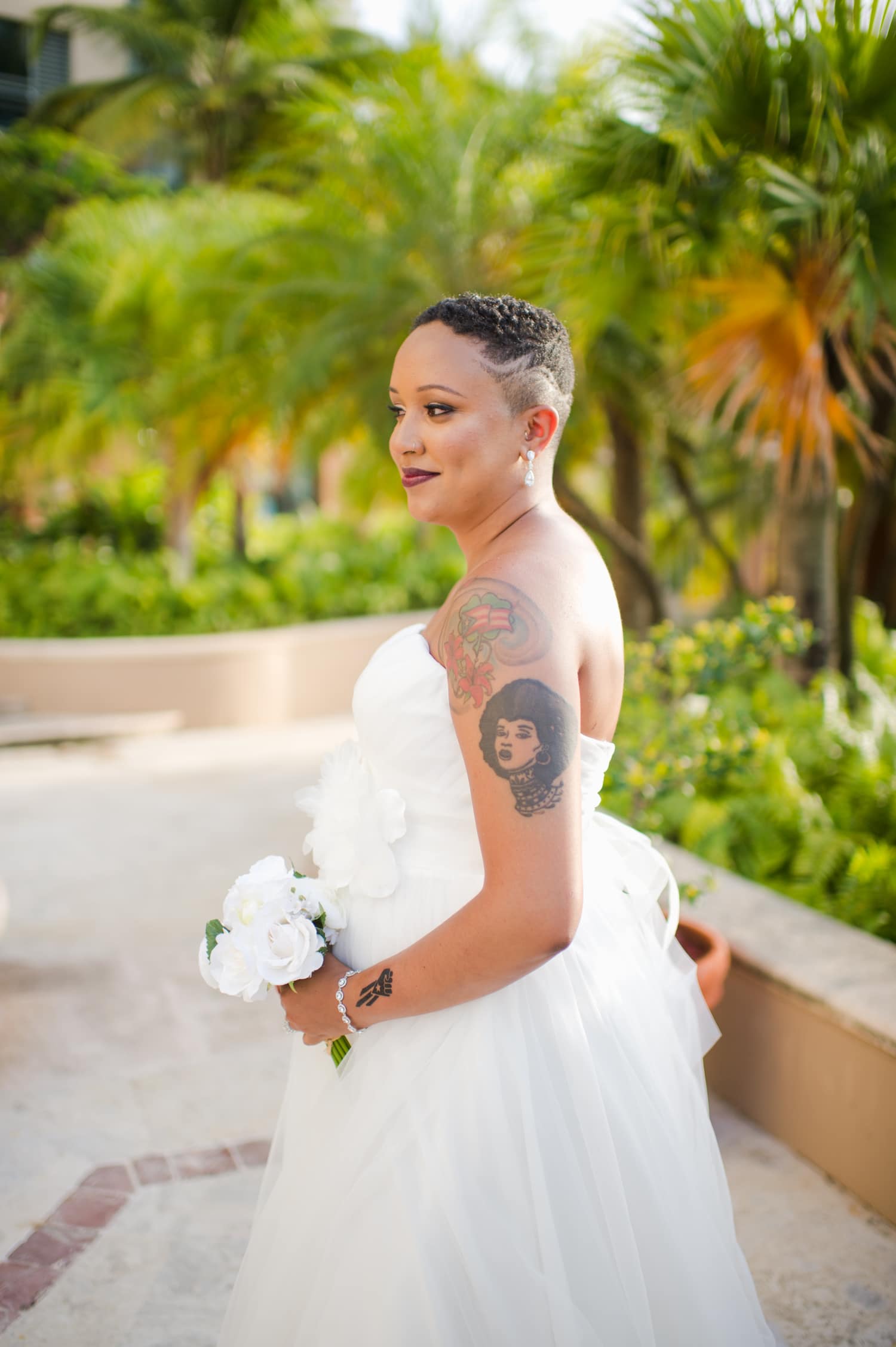 destination wedding at the Doubletree by Hilton San Juan by Puerto Rico wedding photographer