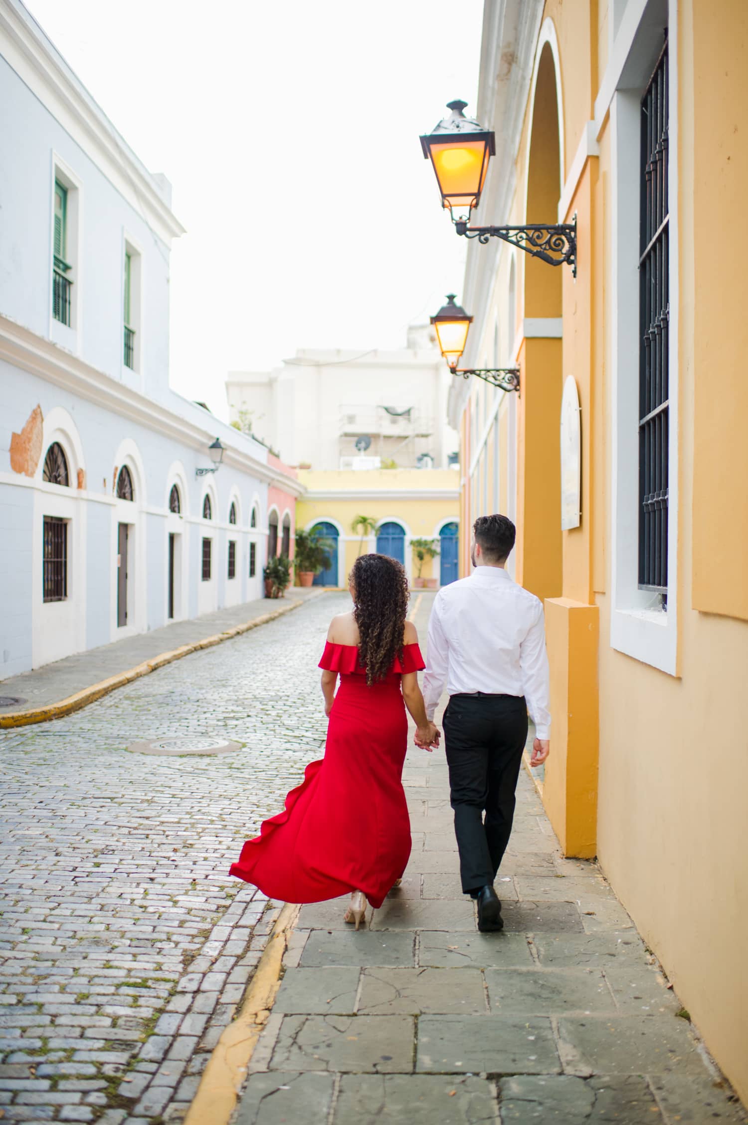 Engagement portraits at Old San Juan by Puerto Rico wedding photographer Camille Fontz