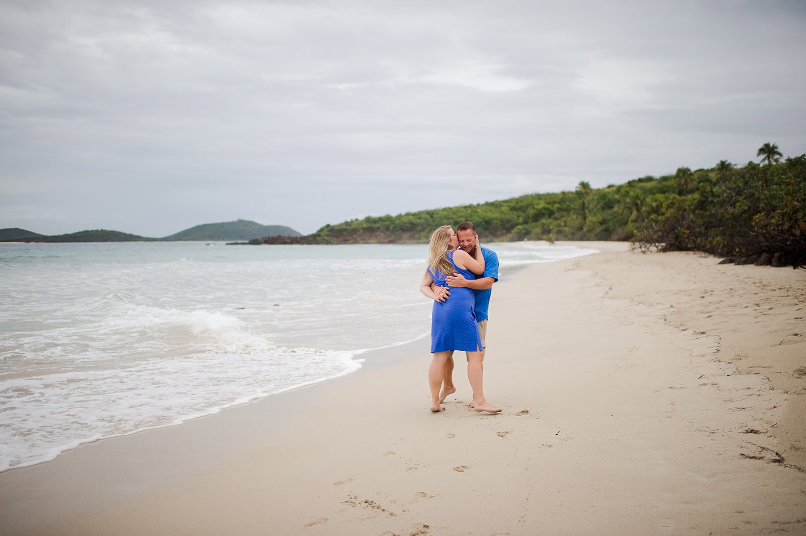 surprise marriage proposal photography in Zoni Beach, Culebra Puerto Rico