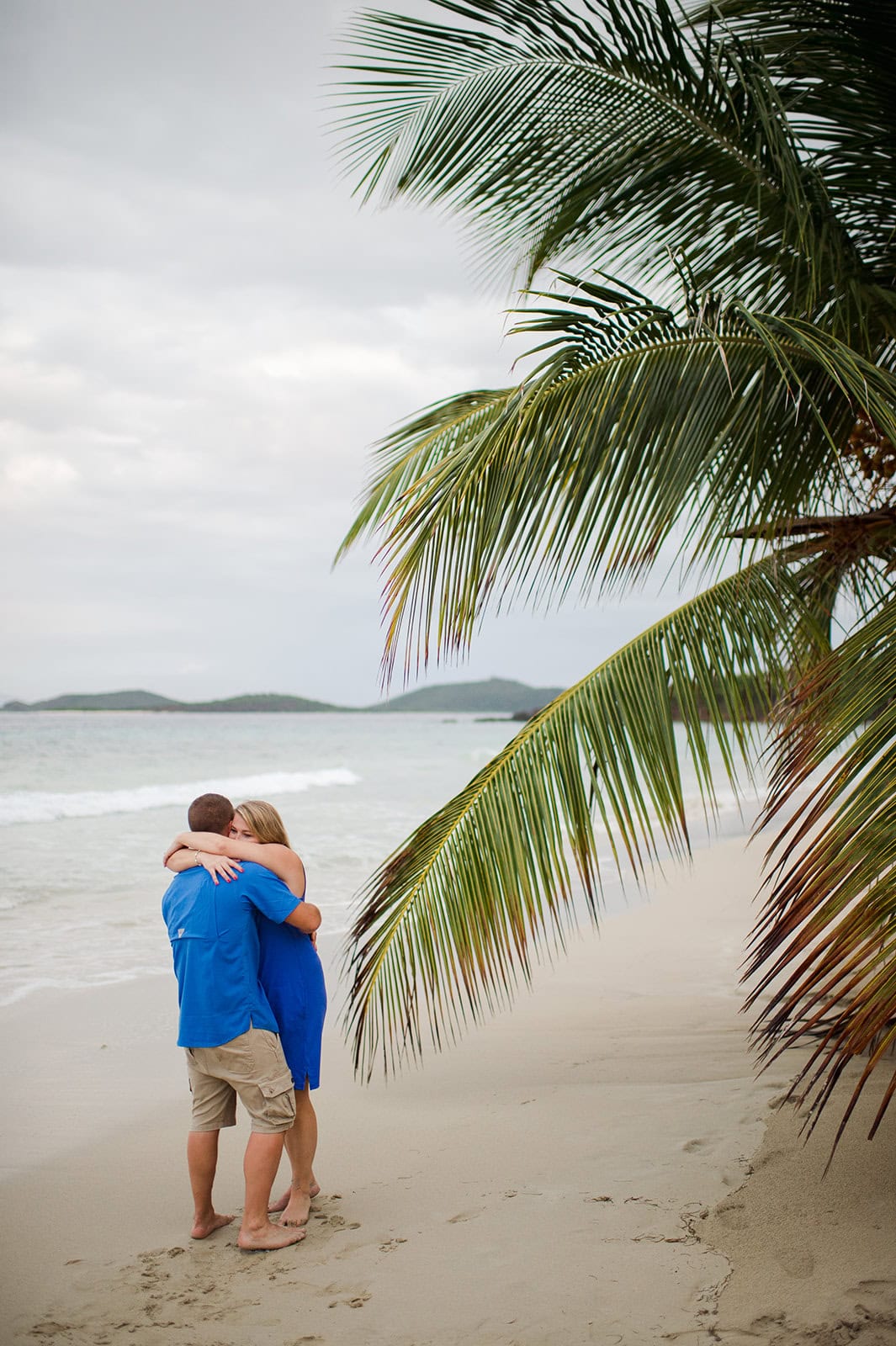 surprise marriage proposal photography in Zoni Beach, Culebra Puerto Rico