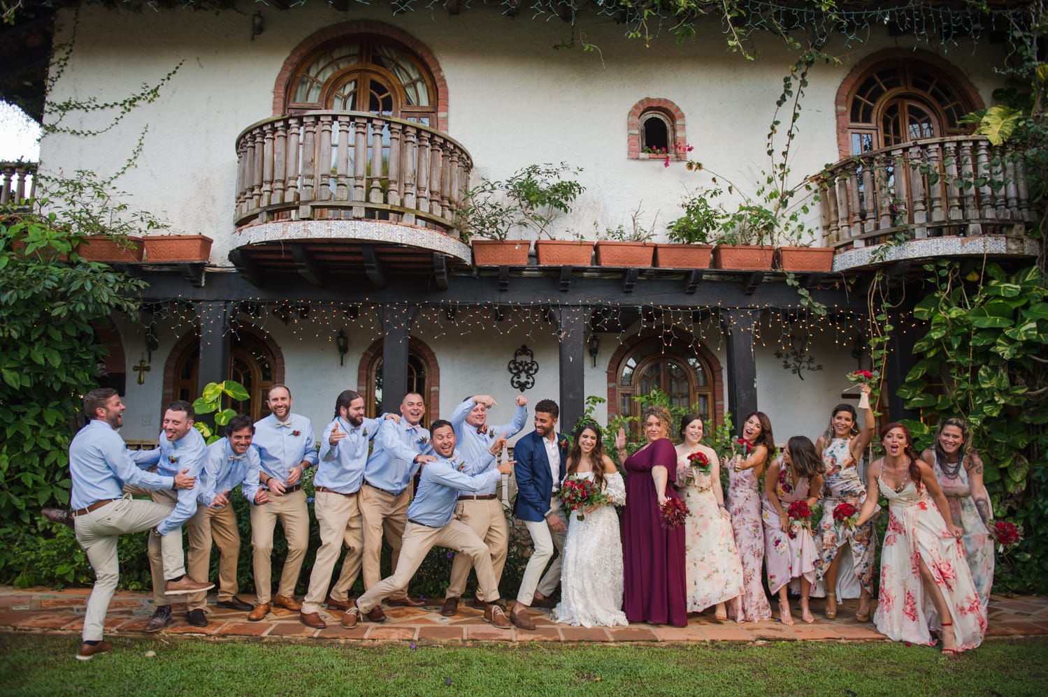 fotografia de boda bohemia en Hacienda Siesta Alegre por Camille Fontz