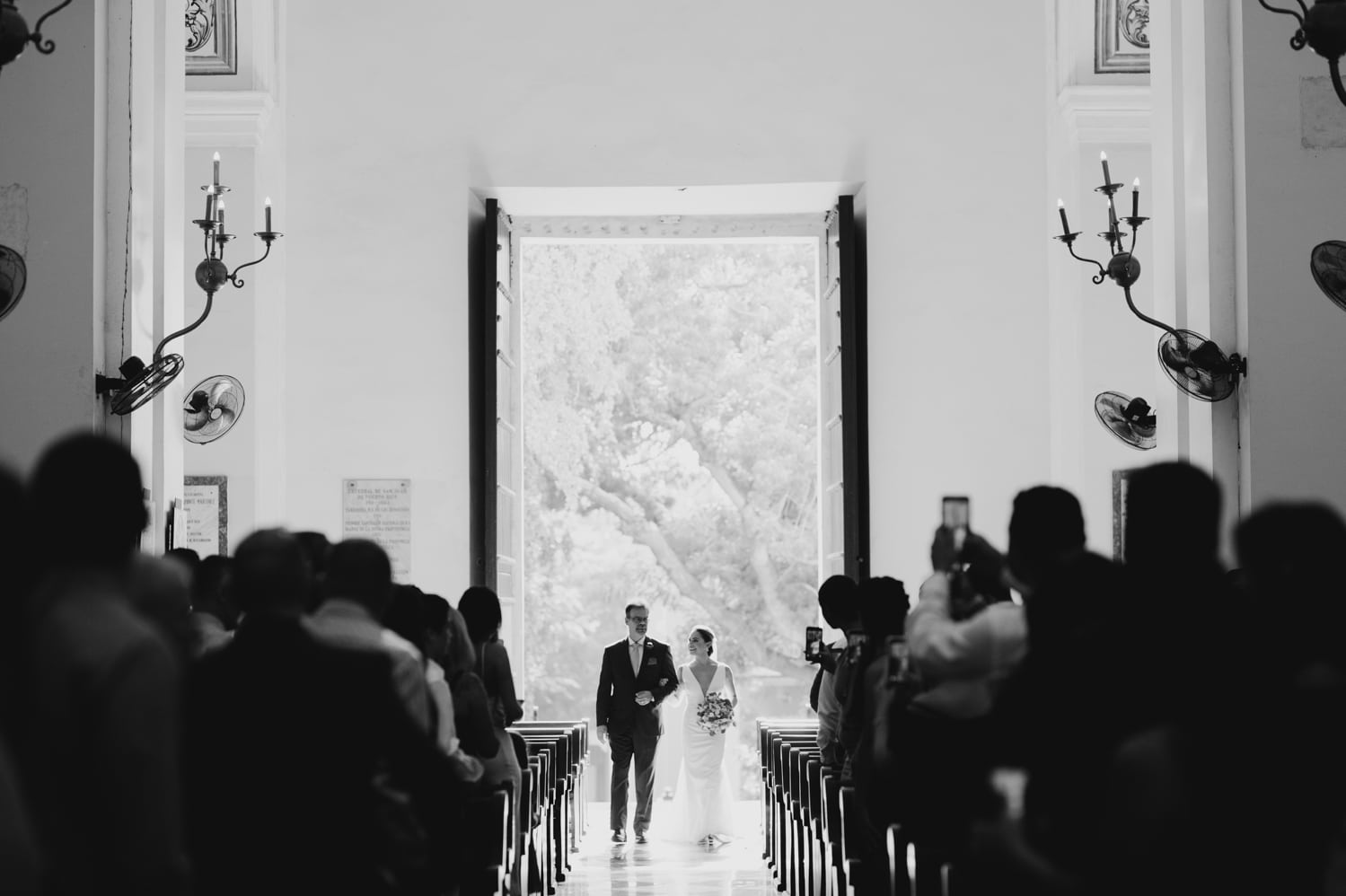 Catholic wedding ceremony photography at San Juan Bautista Cathedral, Puerto Rico