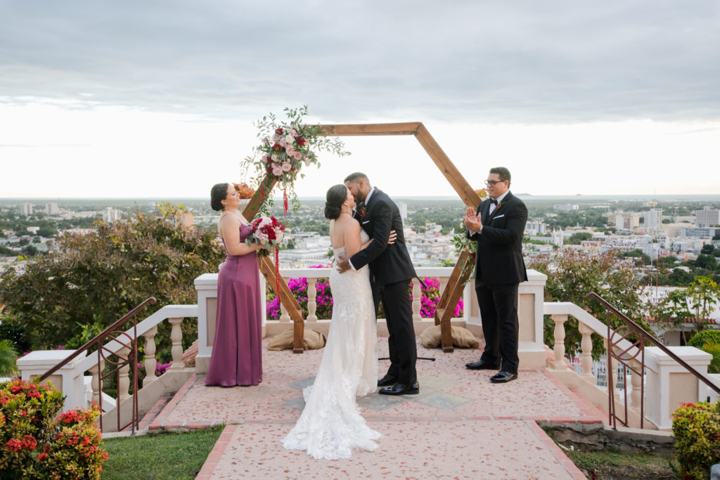 fotografia de bodas en castillo serralles en ponce puerto rico
