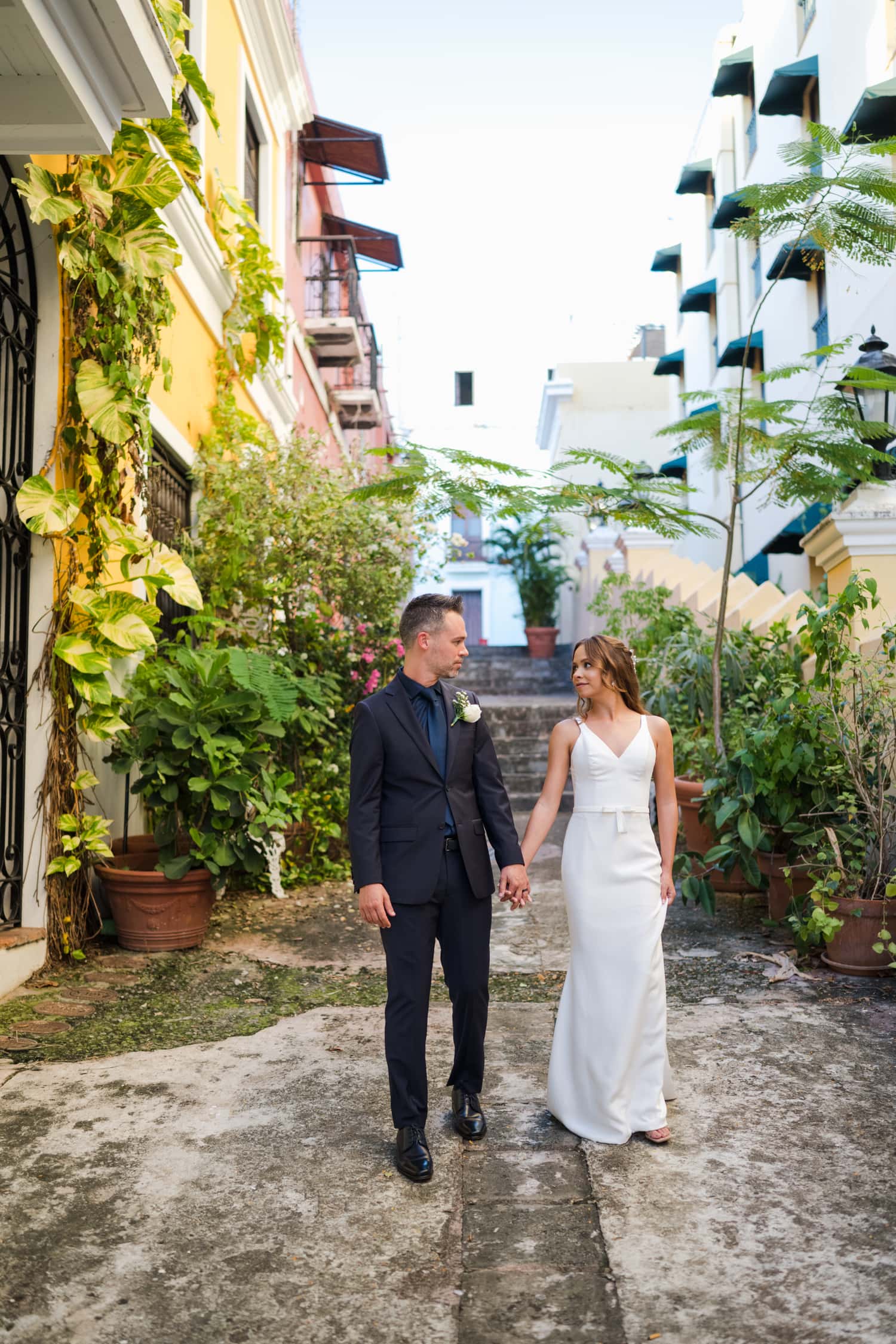 micro wedding photography in villa herencia, la rogativa and hotel el convento in viejo san juan puerto rico