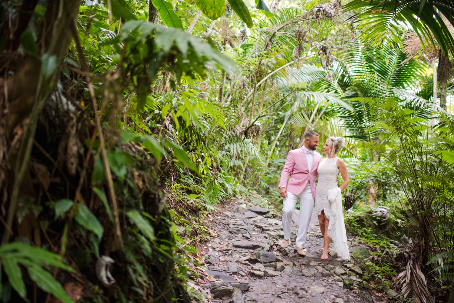 yunque-rainforest-puerto-rico-elopement-wedding-portraits-009.jpg