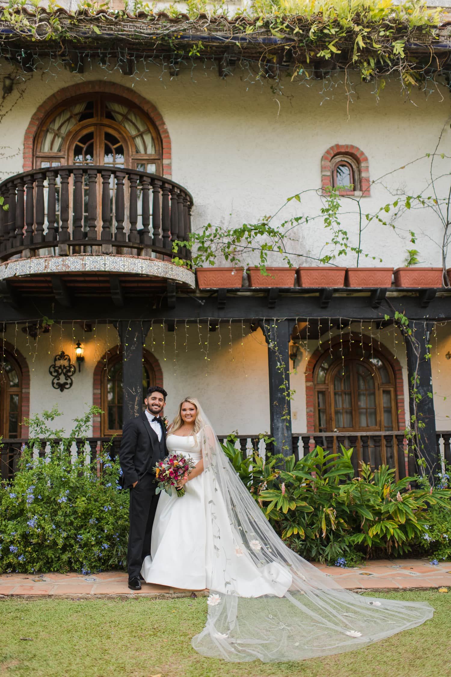 Relive the beauty of a wildflower wedding at Hacienda Siesta Alegre. We captured a high school sweetheart love story through vivid florals and customized decor.