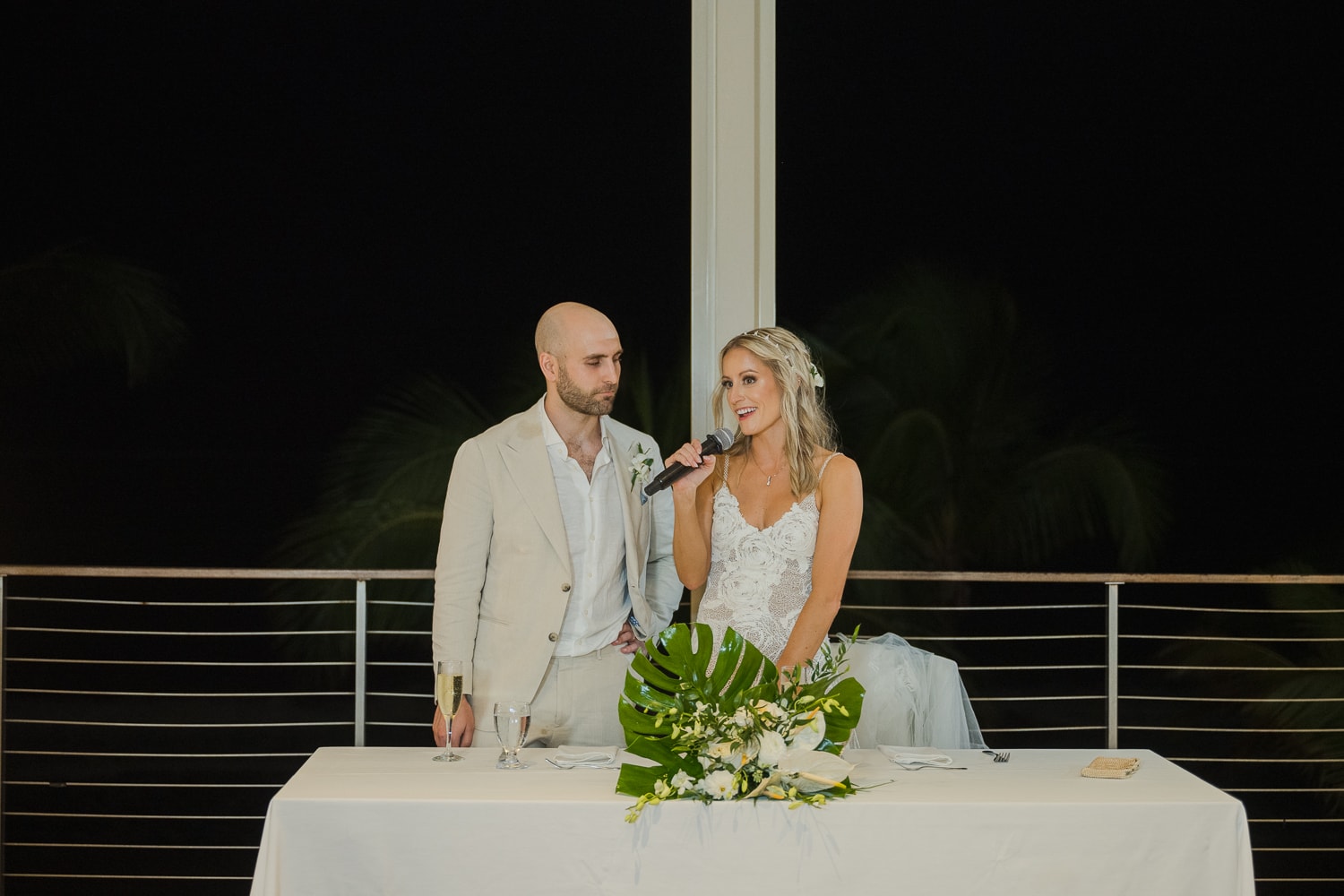 beach destination wedding at marriott courtyard isla verde resort