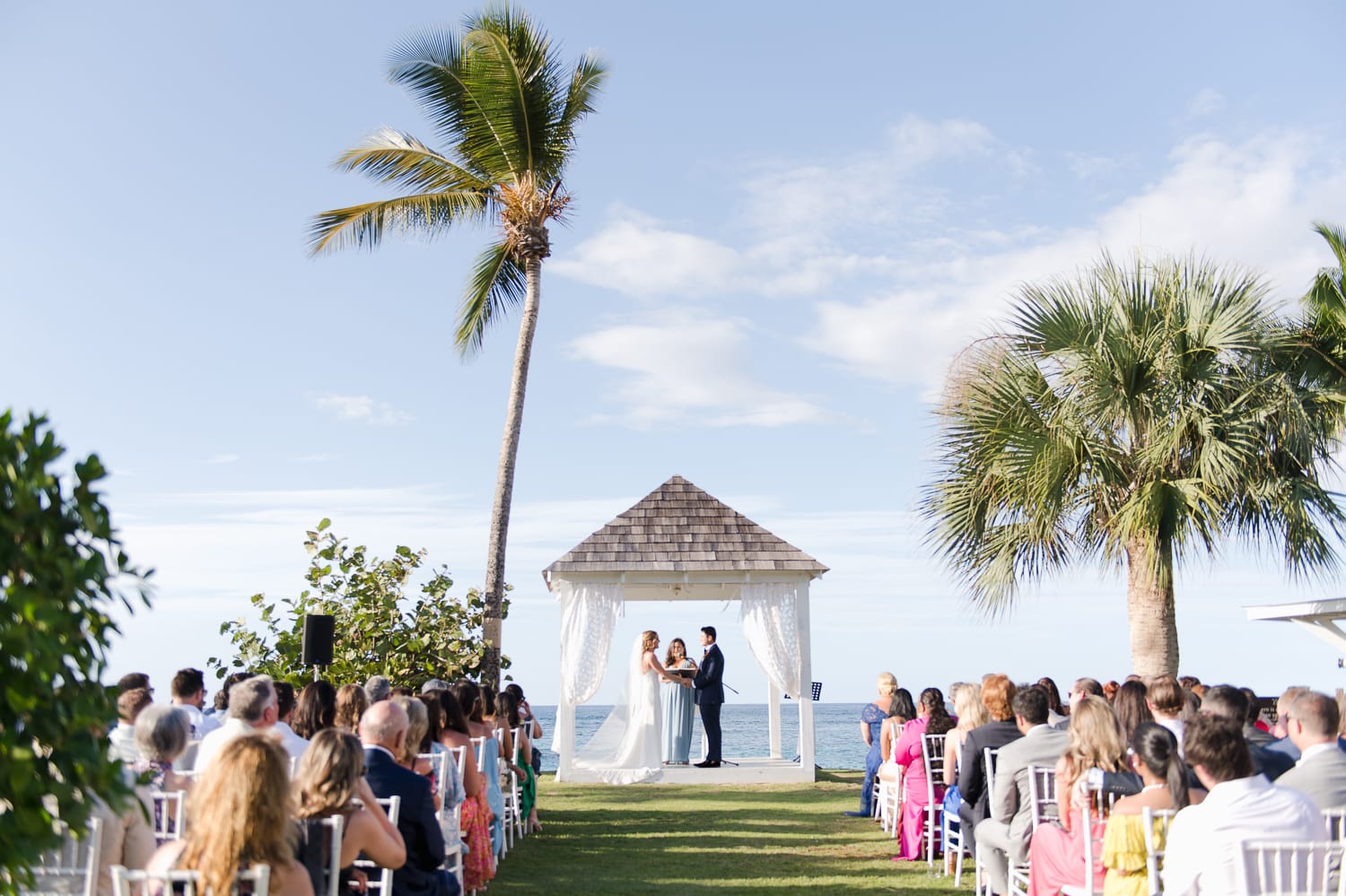 Celebrate your destination wedding with stunning multi-day wedding photography at Villa Montana Beach Resort, Isabela, PR. Book a wedding weekend photography package today.