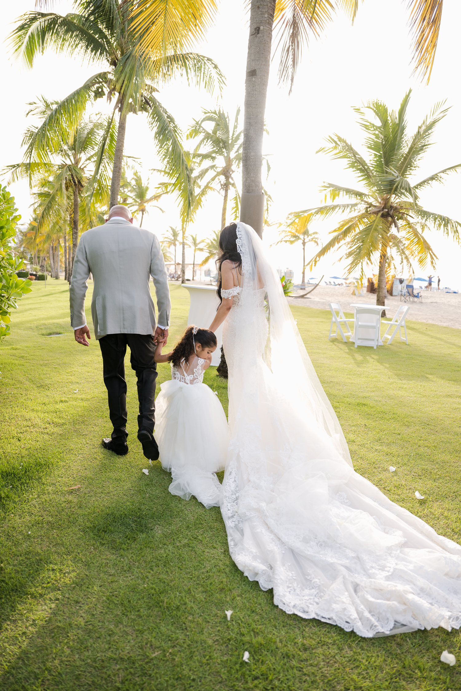 A dreamy beachfront micro wedding at Courtyard Marriott Hotel, followed by an al fresco reception at Las Brisas.