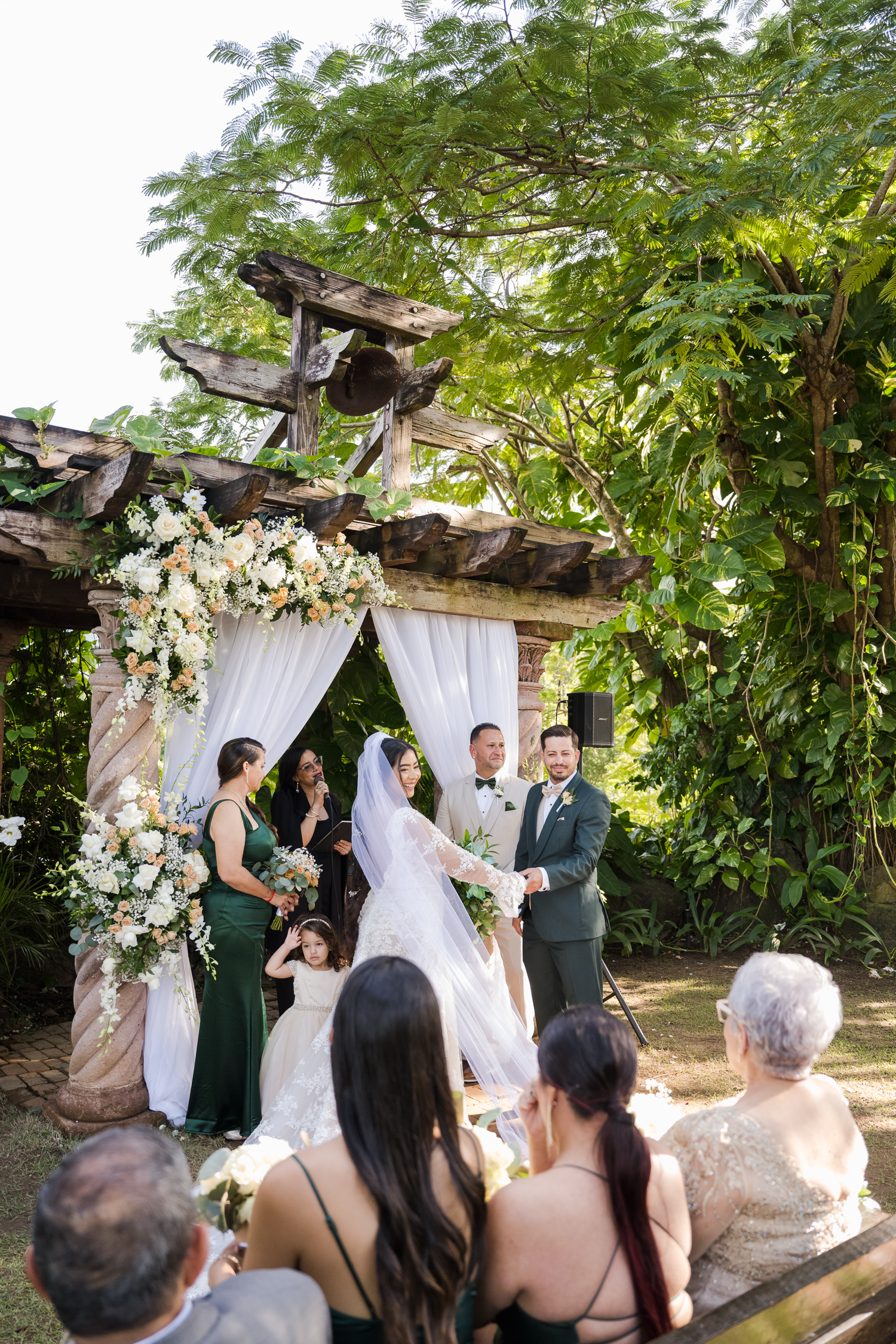 Boda doble y bodas de oro en Hacienda Siesta Alegre, Puerto Rico