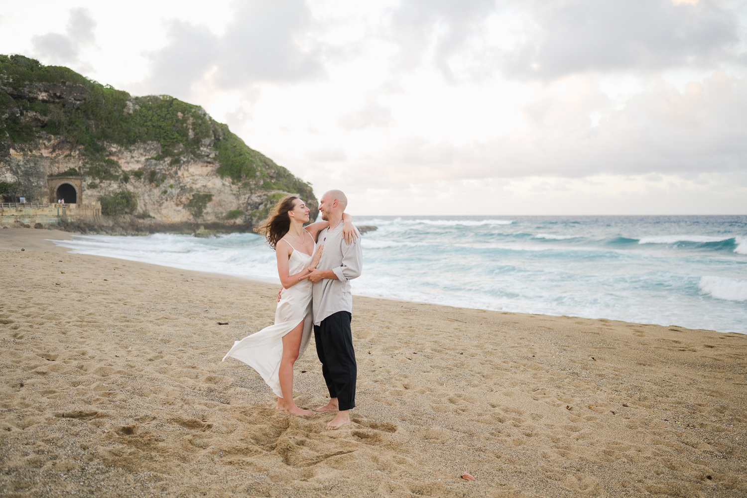 beach-elopement-photography-quebradillas-scenic-puerto-rico-candid-002.jpg