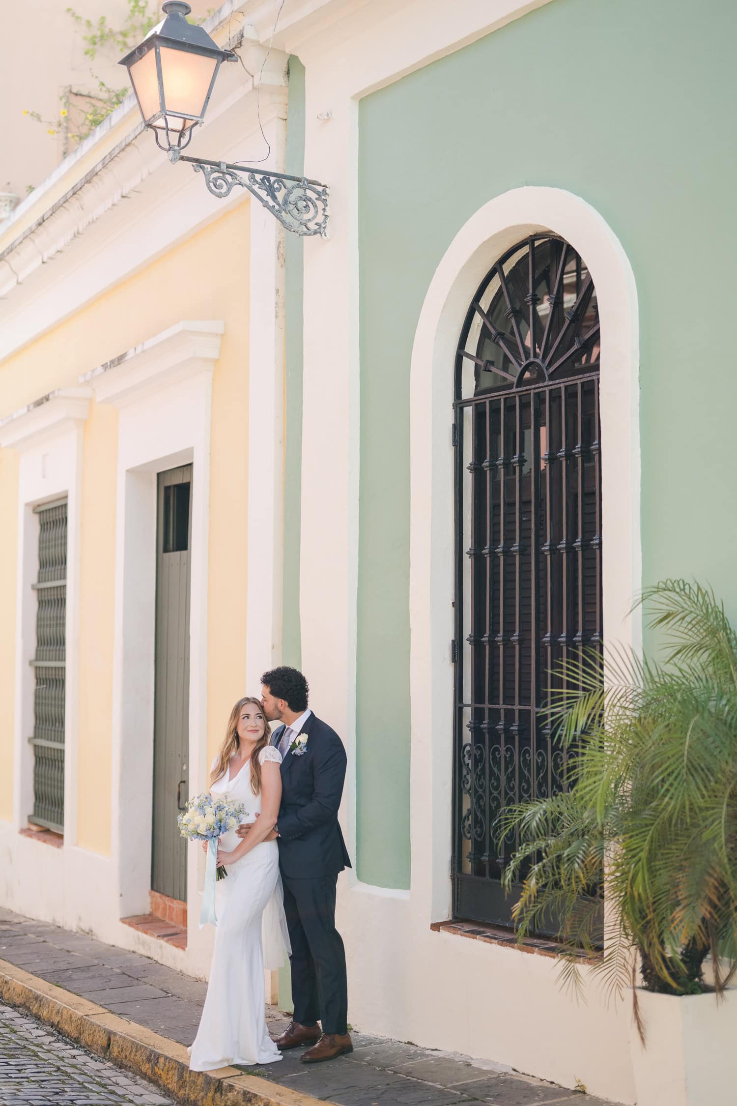 hotel-el-convento-wedding-photography-old-san-juan-elopement-016.jpg