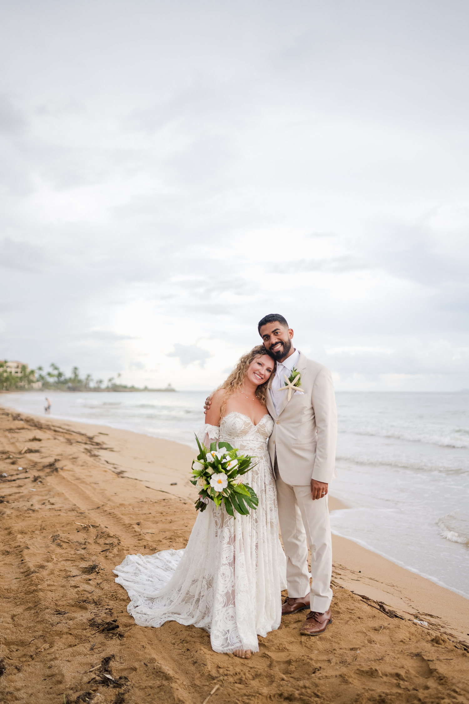 wedding photography at Wyndham Palmas Beach and Golf Resort, Humacao Puerto Rico