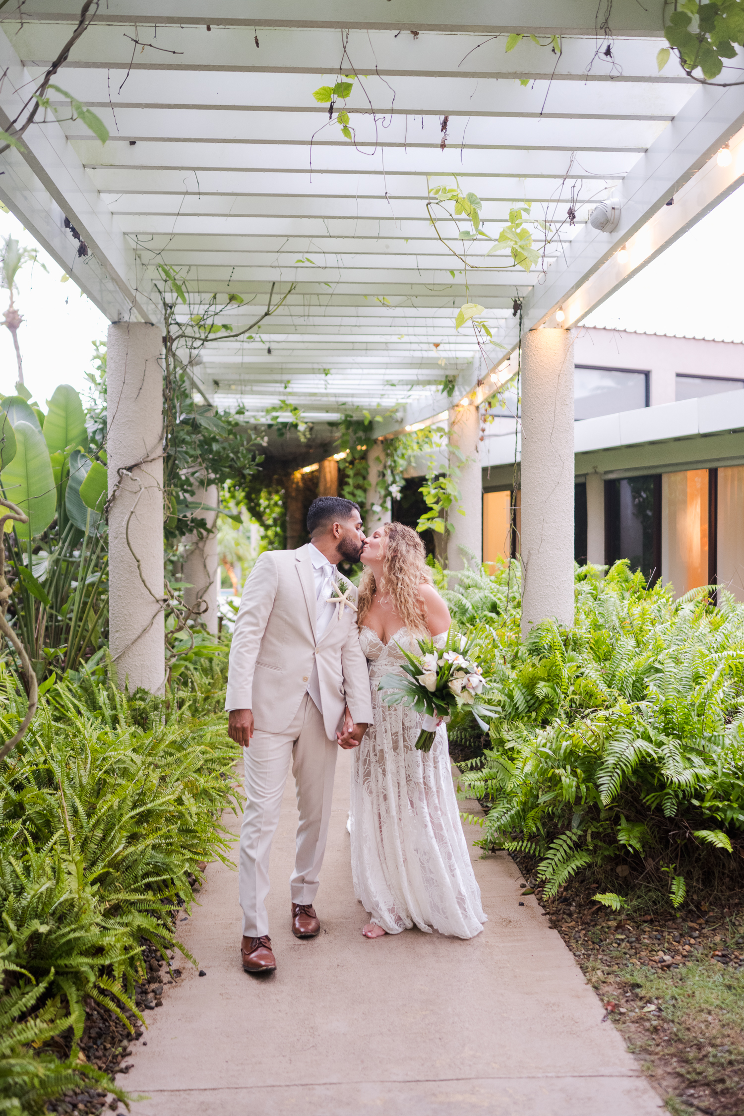 wedding photography at Wyndham Palmas Beach and Golf Resort, Humacao Puerto Rico