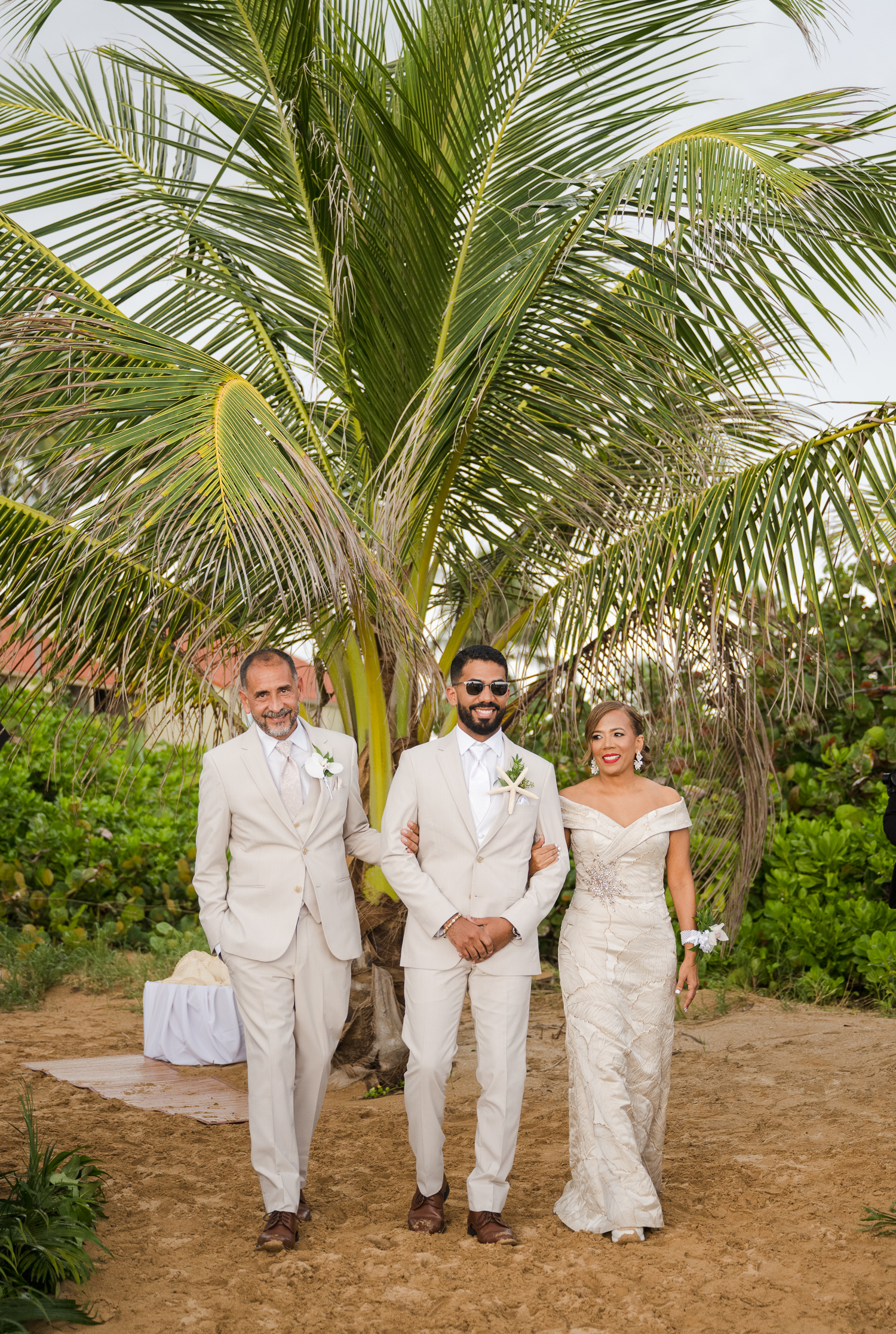 wedding photography at Wyndham Palmas Beach and Golf Resort, Humacao Puerto Rico