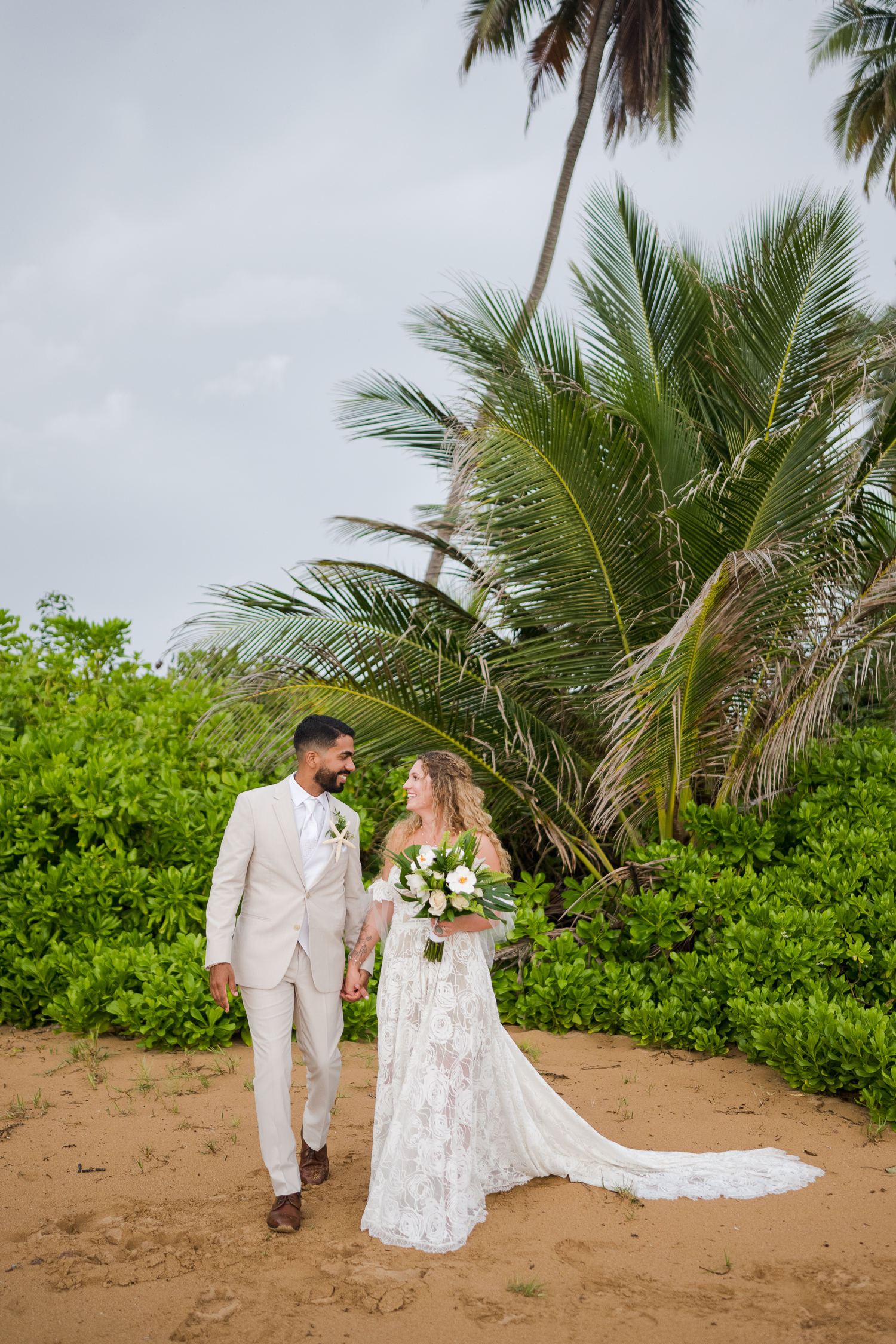 wedding photography at Wyndham Palmas Beach and Golf Resort, Humacao Puerto Rico