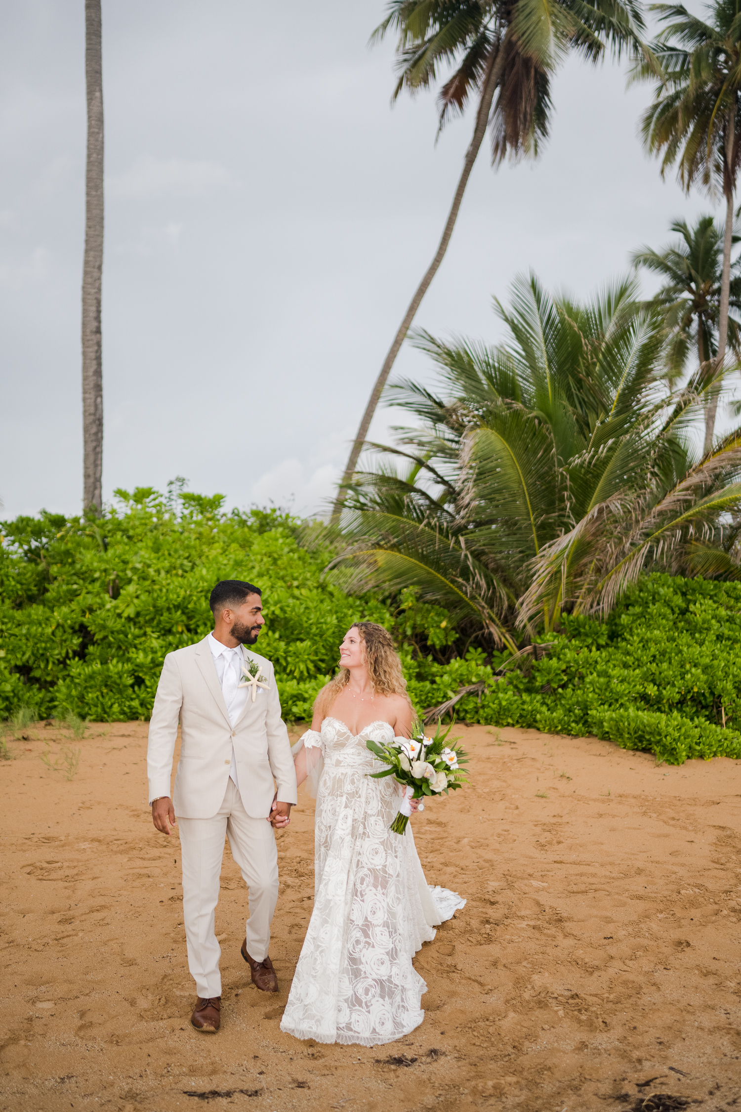 wedding photography at Wyndham Palmas Beach and Golf Resort, Humacao Puerto Rico