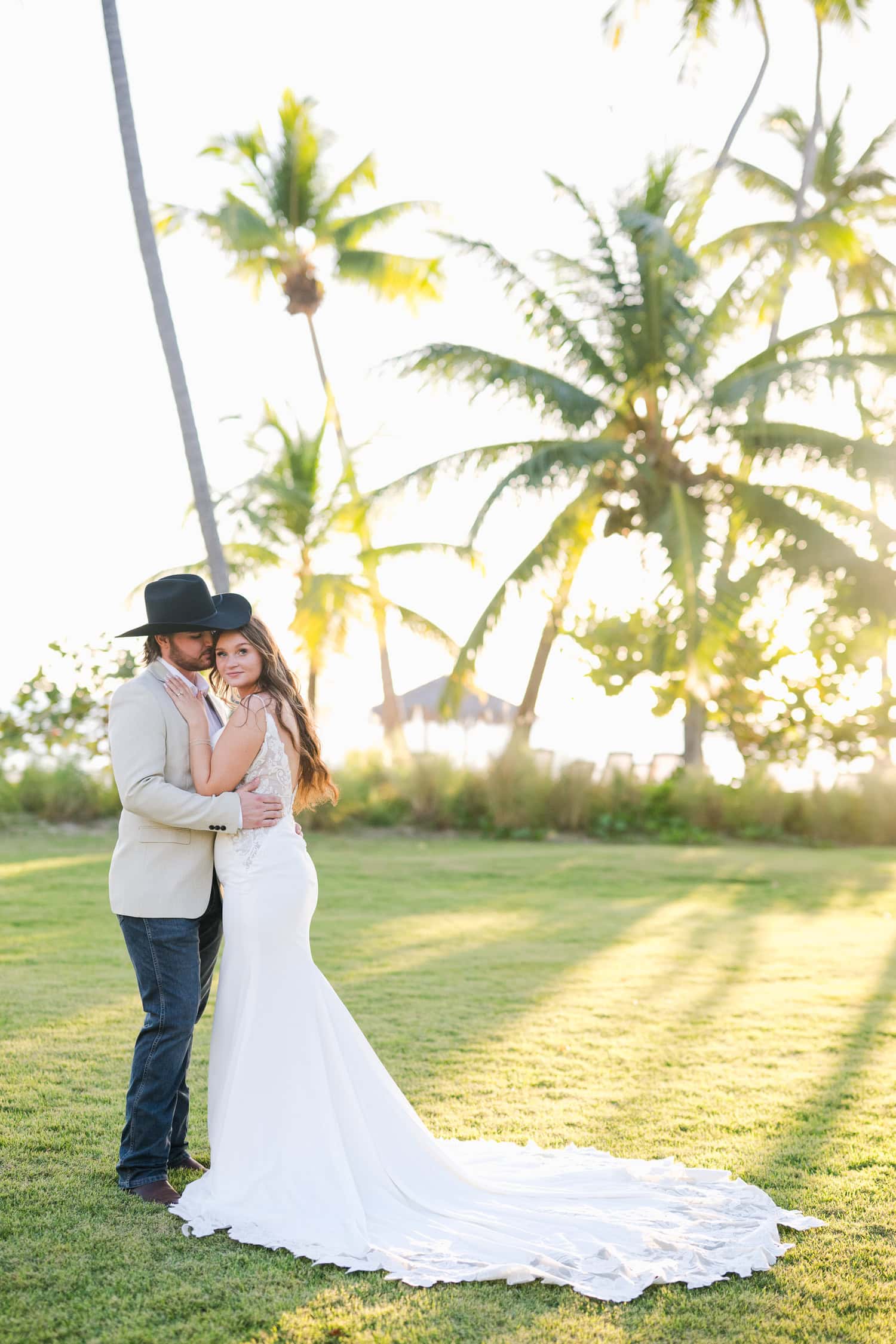 wedding photography overwater beach bungalow at copamarina beach resort