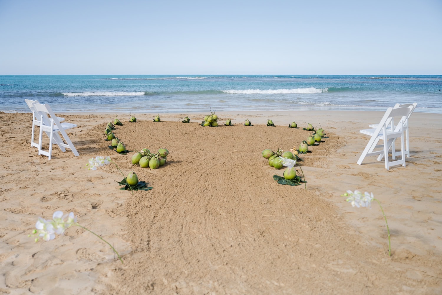 Small intimate beach wedding photography at La Pared Beach, in Luquillo Puerto Rico