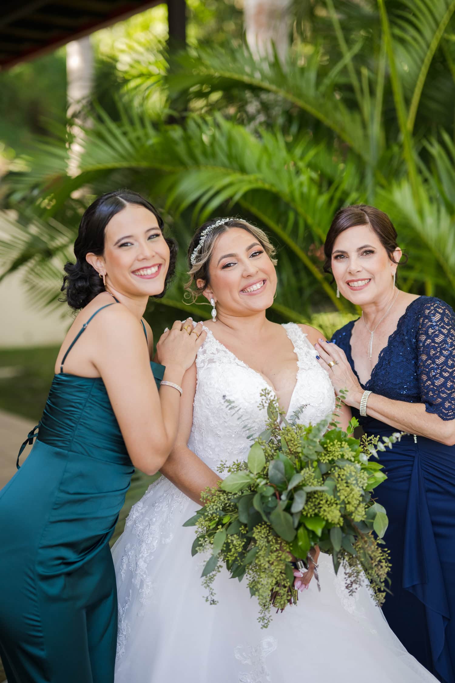 fotografia de bodas en Hacienda Munoz en San Lorenzo, Puerto Rico