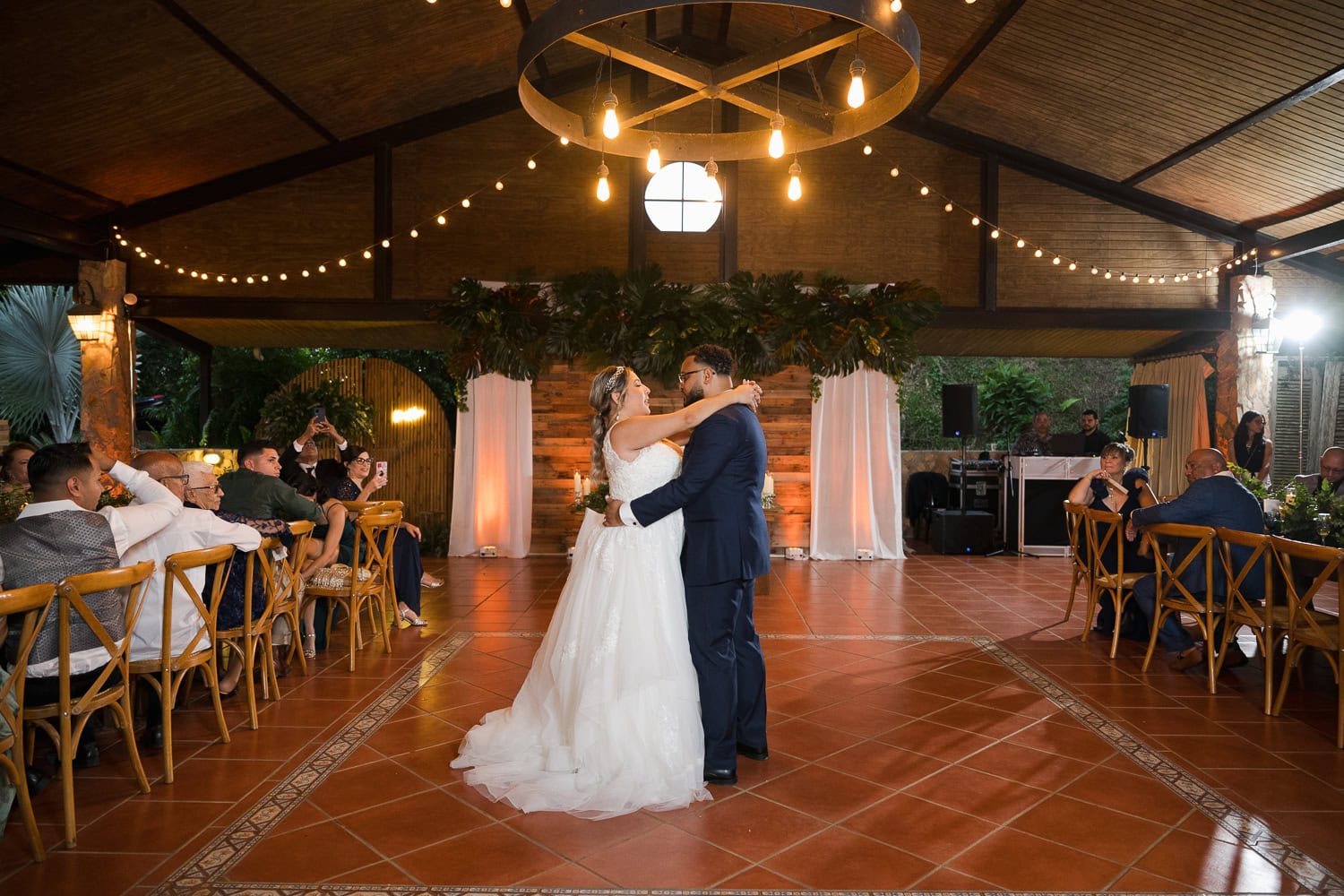 fotografia de bodas en Hacienda Munoz en San Lorenzo, Puerto Rico