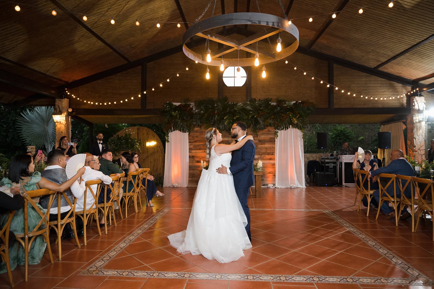 fotografia de bodas en Hacienda Munoz en San Lorenzo, Puerto Rico