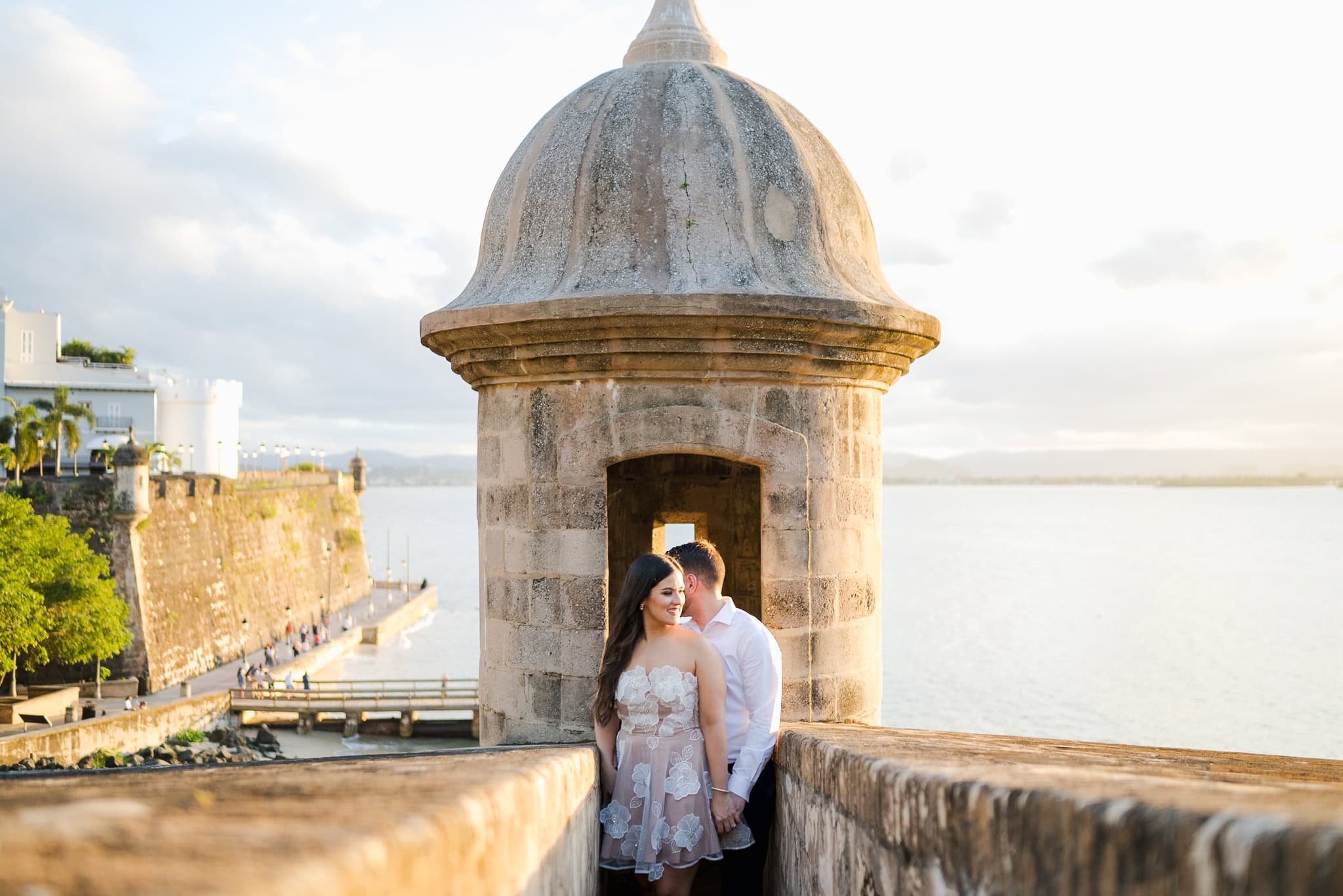 viejo-san-juan-sesion-love-story-engagement-session-old-san-juan-puerto-rico-13.jpg