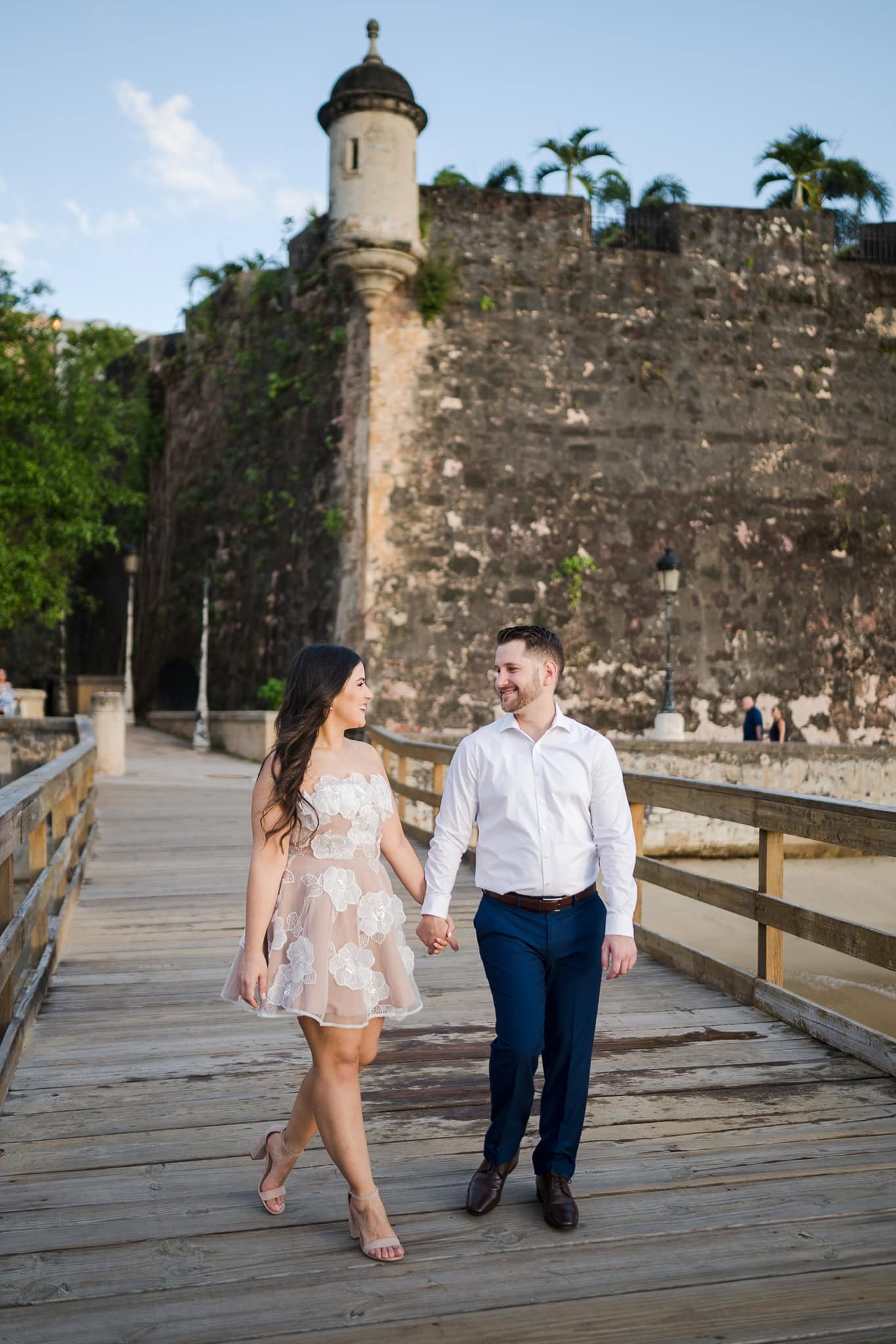 viejo-san-juan-sesion-love-story-engagement-session-old-san-juan-puerto-rico-8.jpg