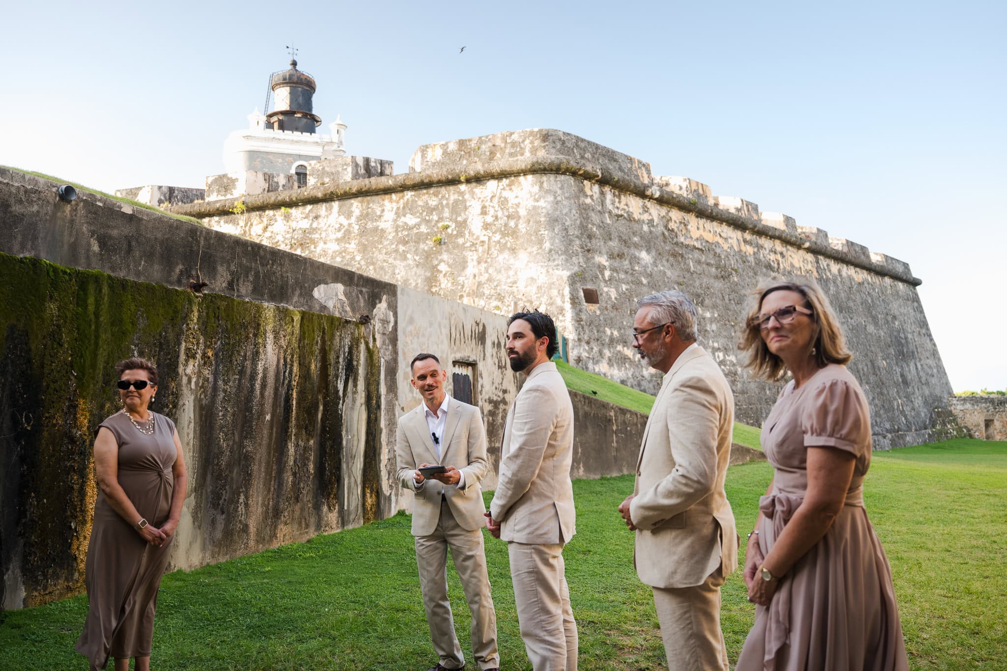 El morro fortress wedding ceremony by Old San Juan wedding photographer