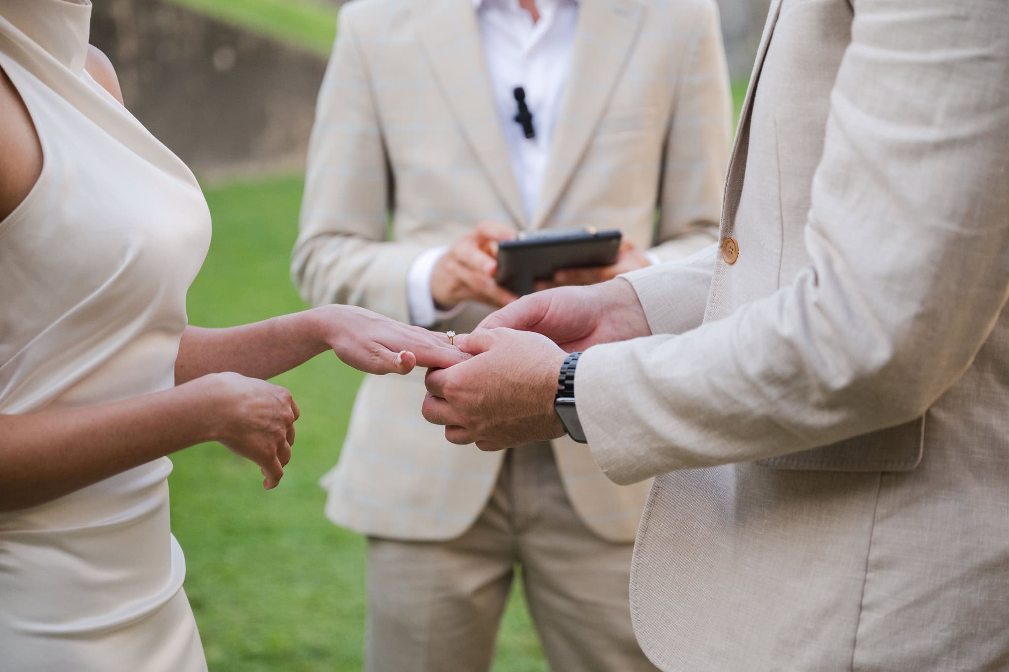 El morro fortress wedding ceremony by Old San Juan wedding photographer