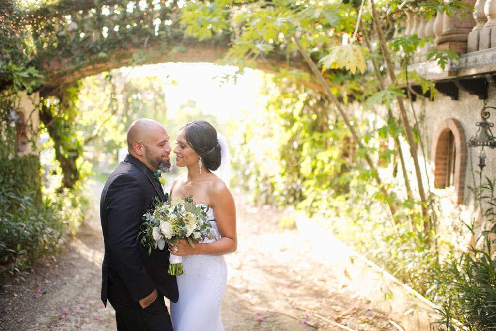 Intimate destination wedding photography in Hacienda Siesta Alegre