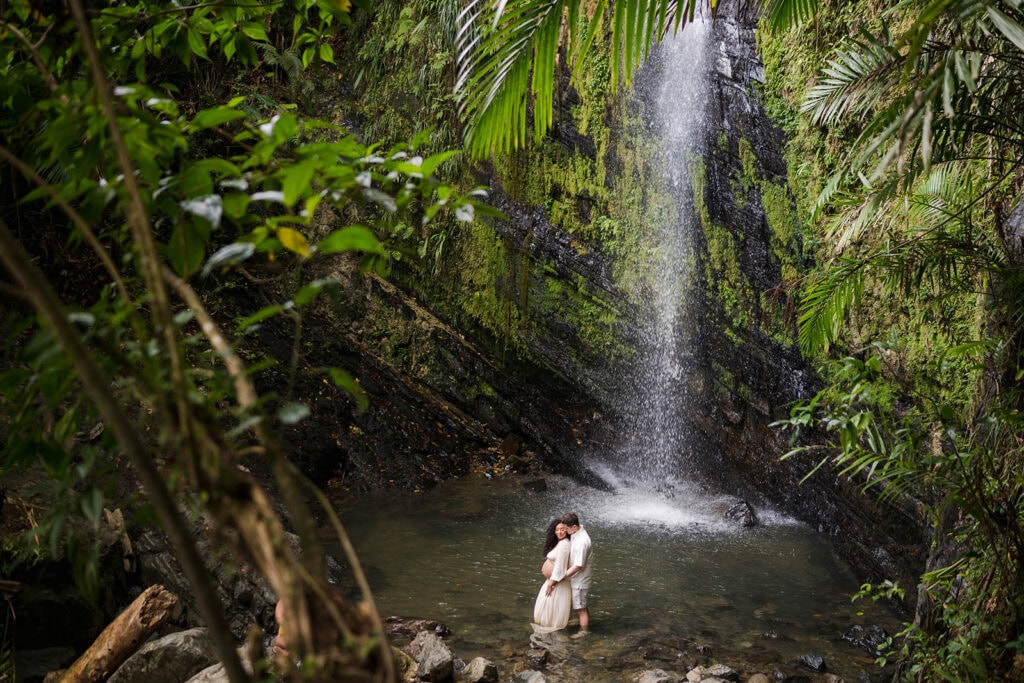 Maternity photoshoot at El Yunque Rainforest in Puerto Rico