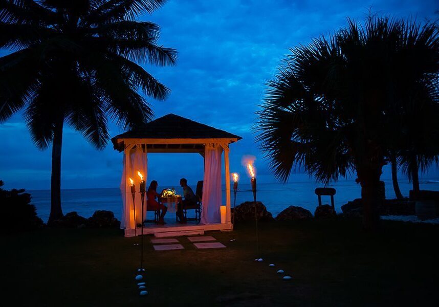 She said yes!! Engagement Proposal at Villa Montana Beach Resort 08