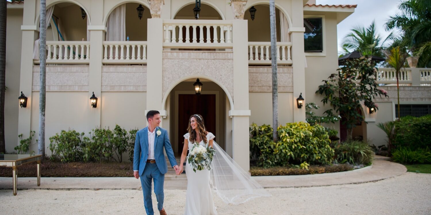 destination wedding photography in Villa Dezecheo, rincon Puerto Rico